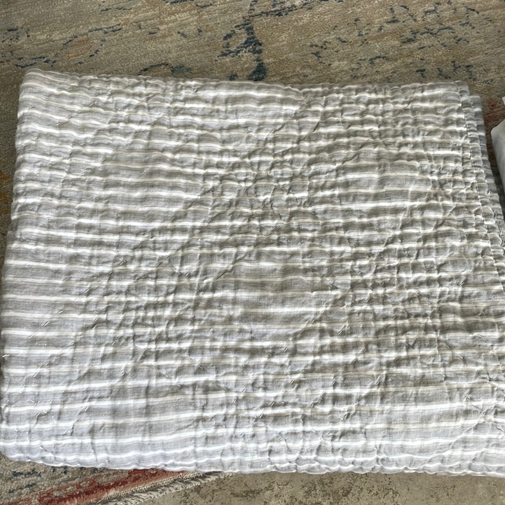 Pottery Barn Kids Montauk Gray and White Striped Toddler Quilt and Crib Skirt
